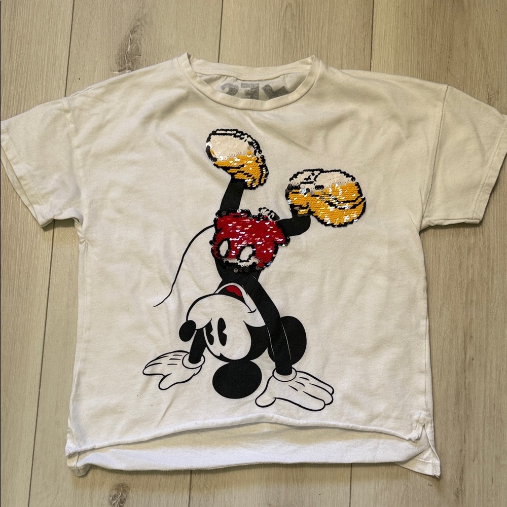 Girls Kids White Mickey Mouse Sequin T-Shirt (Approx size M) tag missing